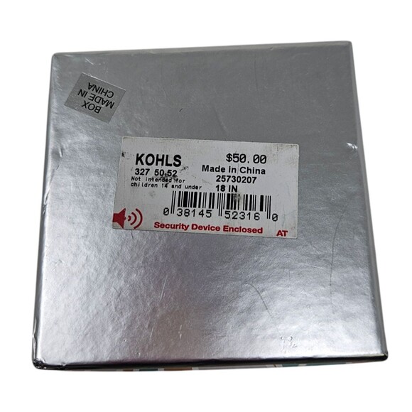 Crystal Collective Silver-Plated Crystal Yellow Lab Dog Pendant Necklace 18 Inch - Picture 4 of 4